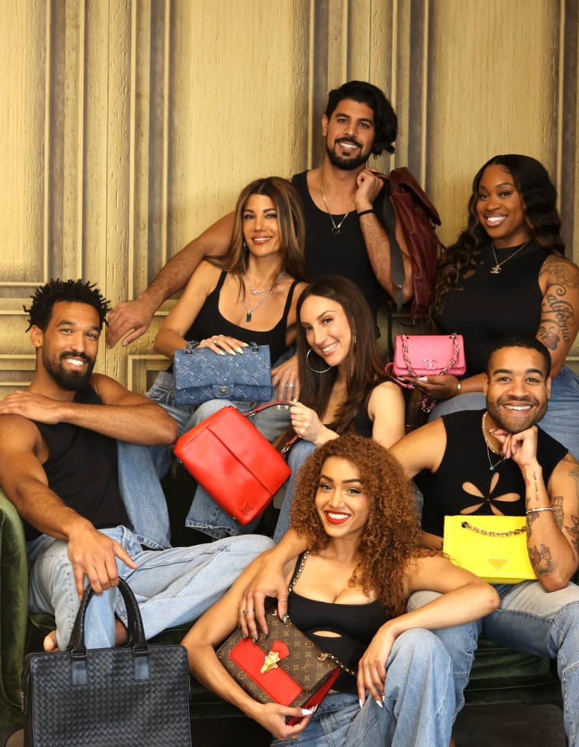 LUXE LINK hosts with luxury bags