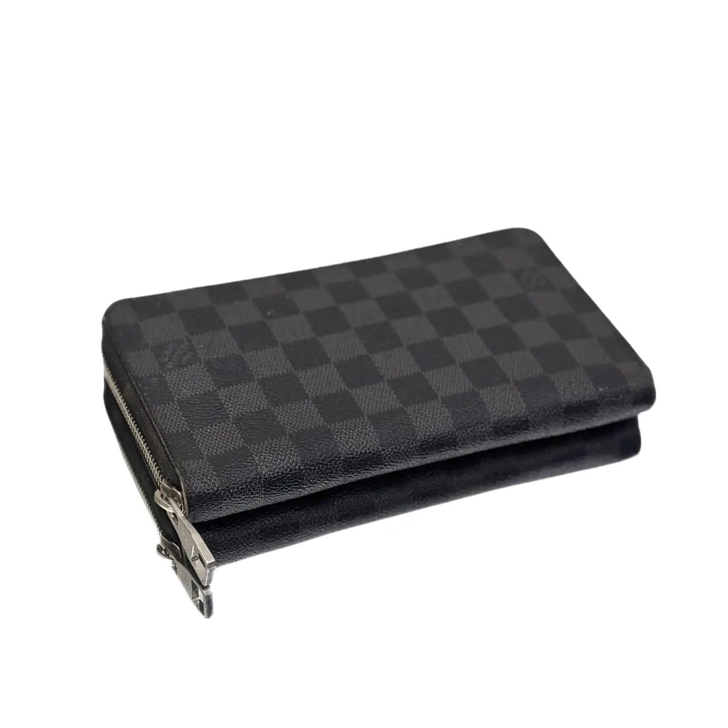 LOUIS VUITTON Zippy Wallet Vertical Damier Graphite Wallet