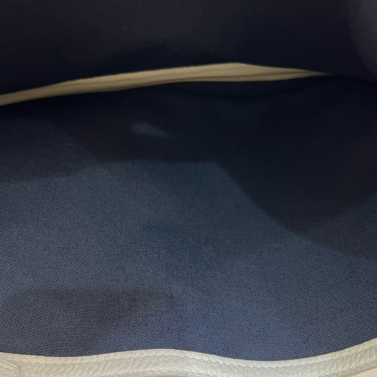 Hermès Steve Light Messenger Bag - Togo/Clemence Leather - Off-White