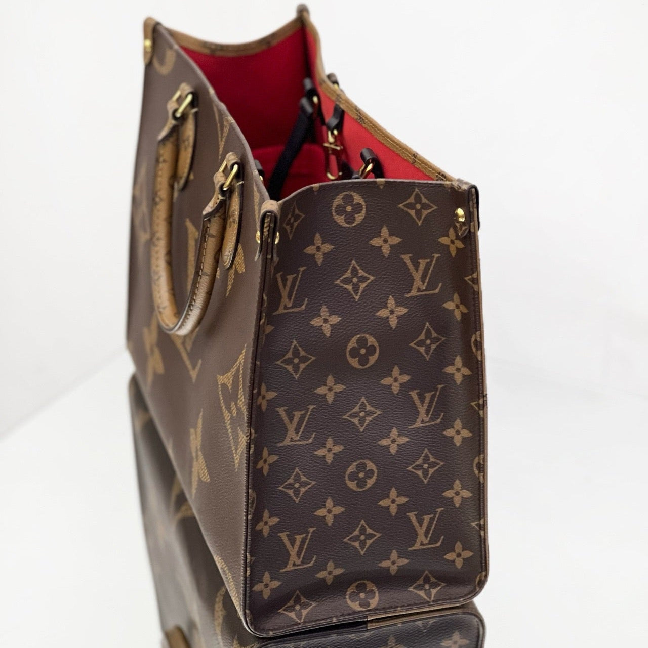 Louis Vuitton OnTheGo MM – Monogram Giant Canvas Tote with Red Interior