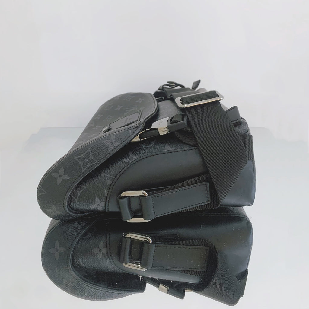 Louis Vuitton Messenger Voyager PM in Monogram Eclipse Canvas