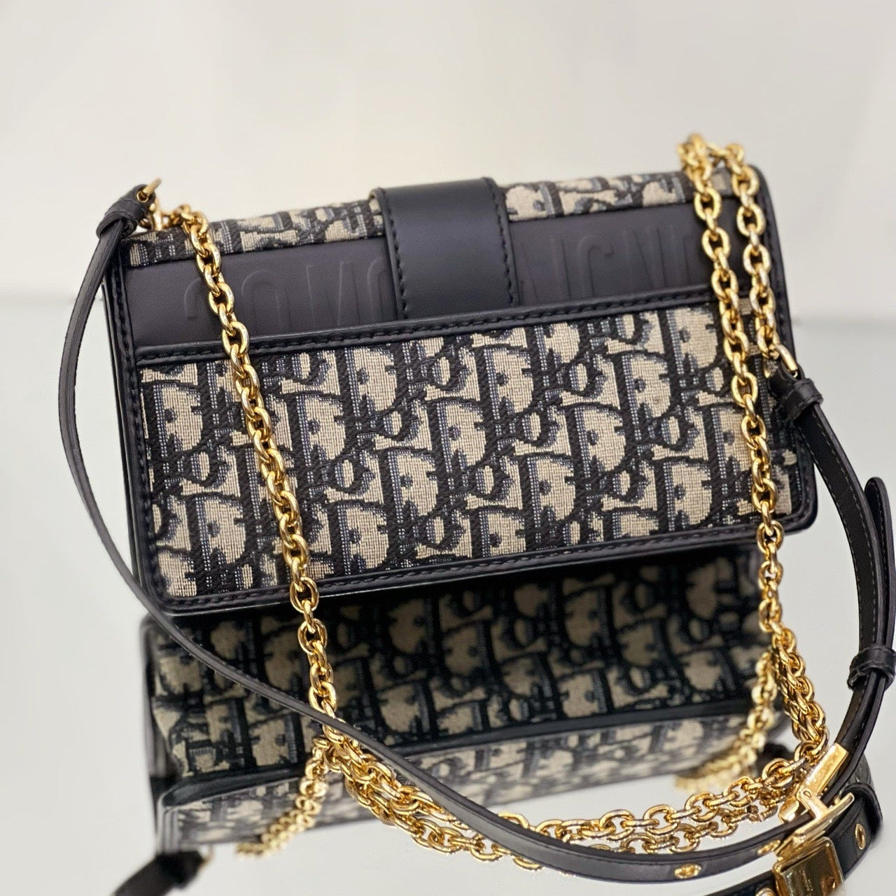 Dior 30 Montaigne Avenue Bag in Blue Dior Oblique Jacquard with Gold-Tone Hardware