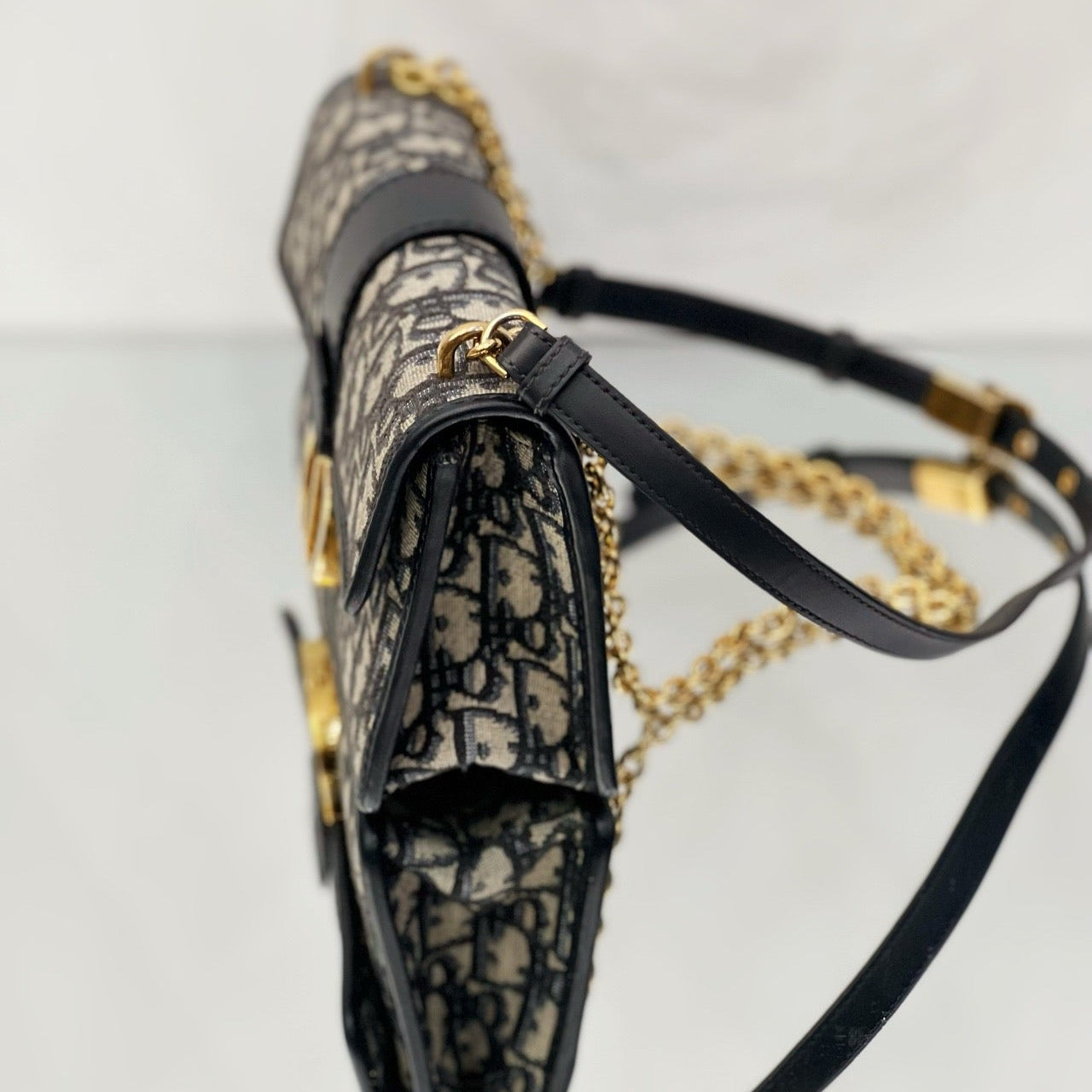 Dior 30 Montaigne Avenue Bag in Blue Dior Oblique Jacquard with Gold-Tone Hardware