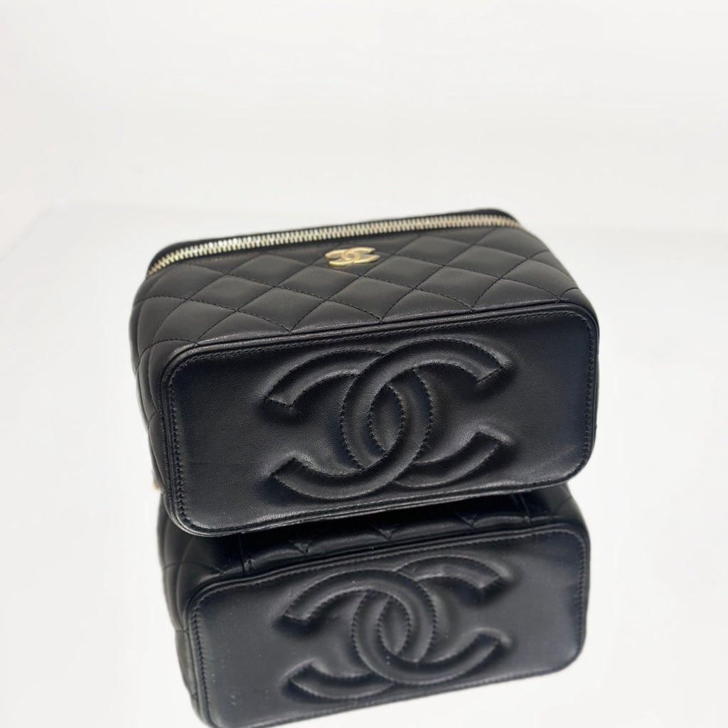 Chanel Quilted Lambskin Vanity Case with Embellished Bijoux Chain and Gold-Tone Hardware