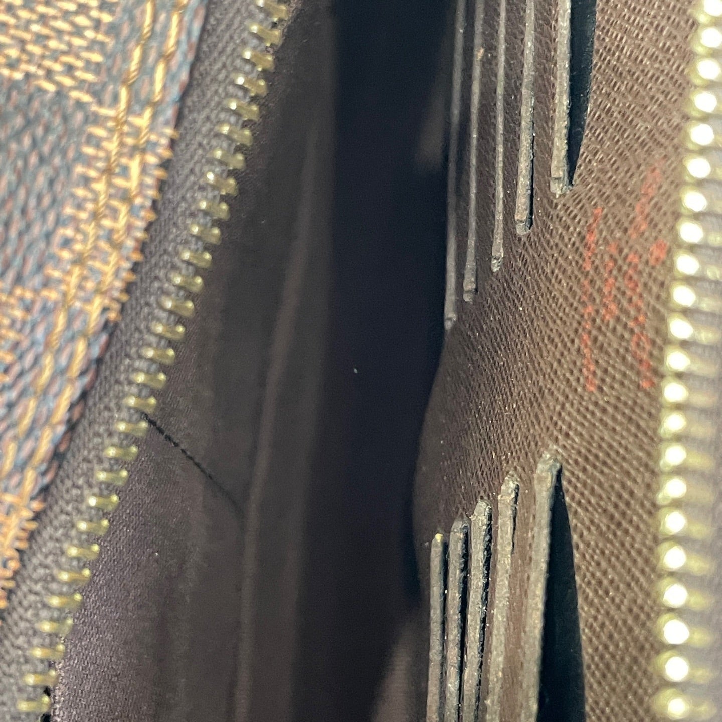 Louis Vuitton Damier Ebene Kasai Clutch