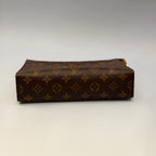 Louis Vuitton Toiletry Pouch On Chain – Iconic Monogram Canvas with Gold-Tone Hardware