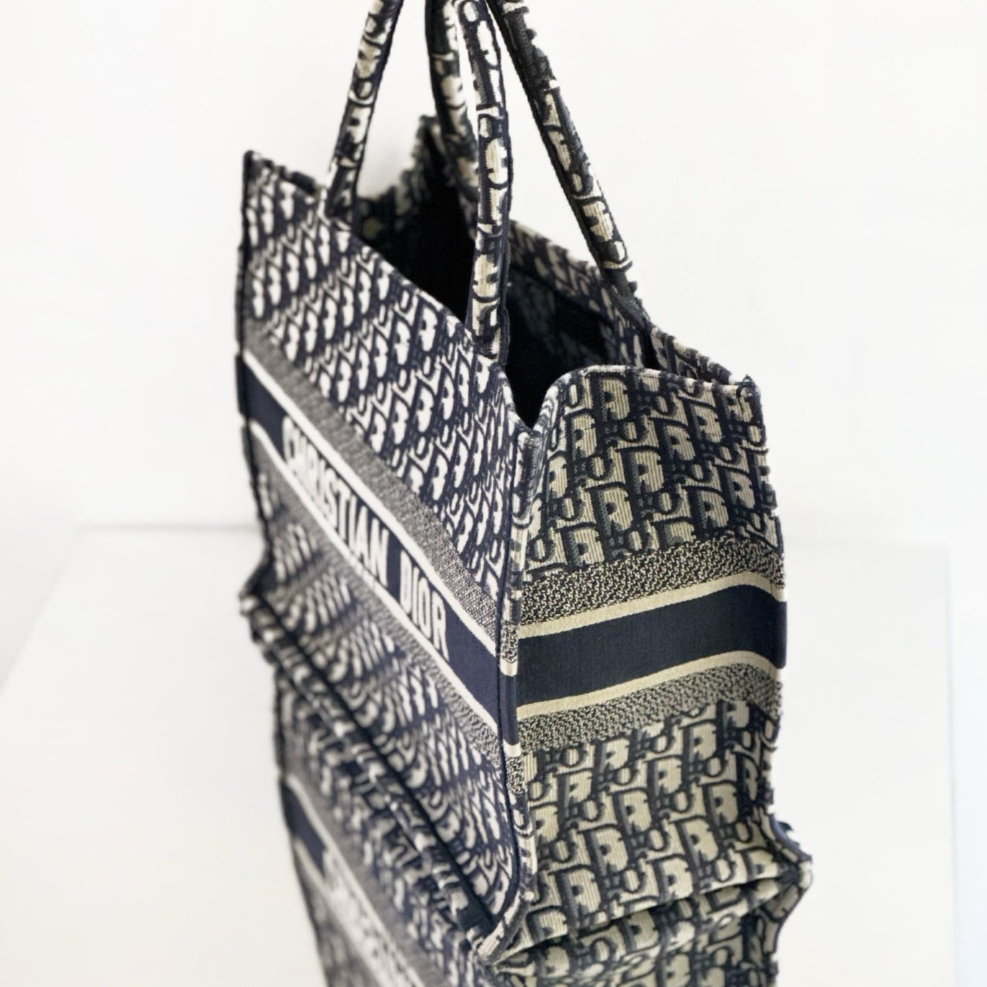 Christian Dior Large Book Tote in Blue Dior Oblique Embroidery, M1286ZRIW_M928