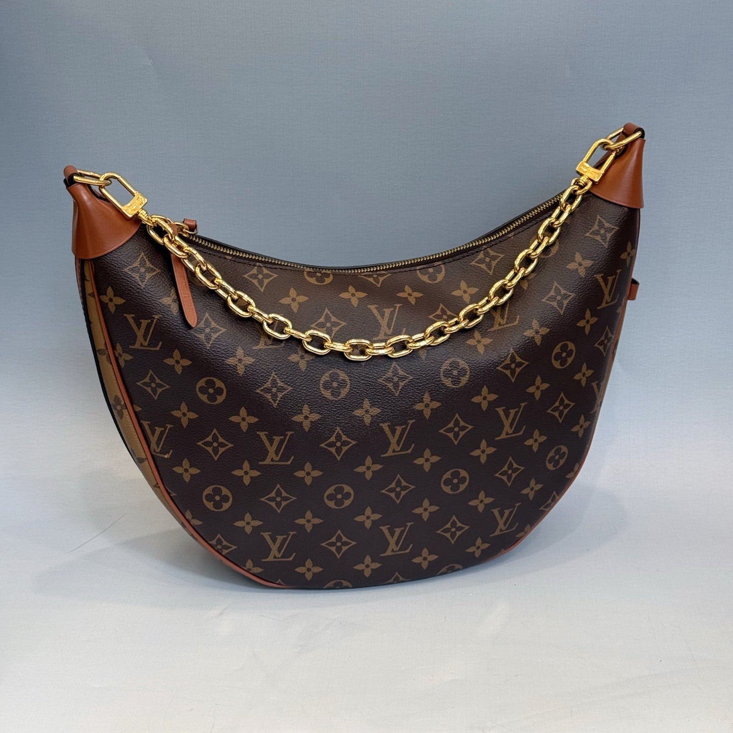 Louis Vuitton Loop GM in Monogram Canvas with Gold-Tone Chain and Removable Pouch