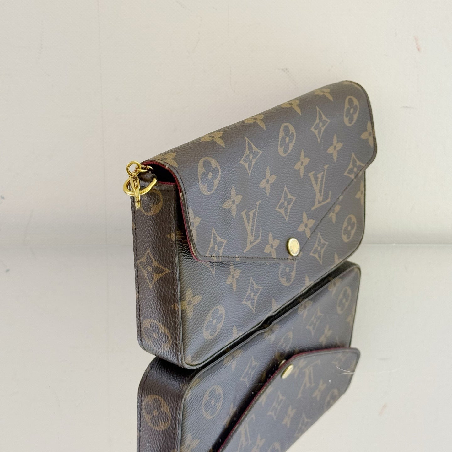 Louis Vuitton Félicie Pochette – Monogram Canvas with Fuchsia Interior & Removable Inserts