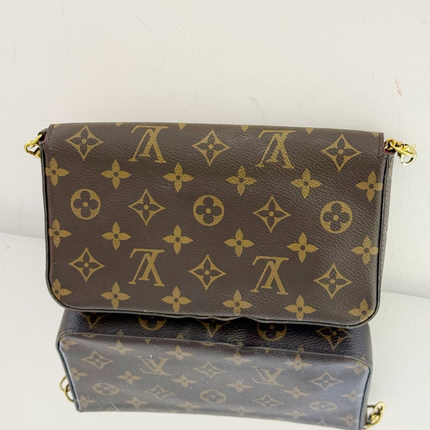 Louis Vuitton Félicie Pochette – Monogram Canvas with Fuchsia Interior & Removable Inserts