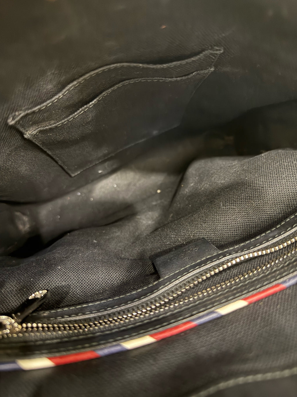Gucci Night Courrier GG Supreme Messenger Bag – Black/Grey Canvas with Multi-Patch Embroidery