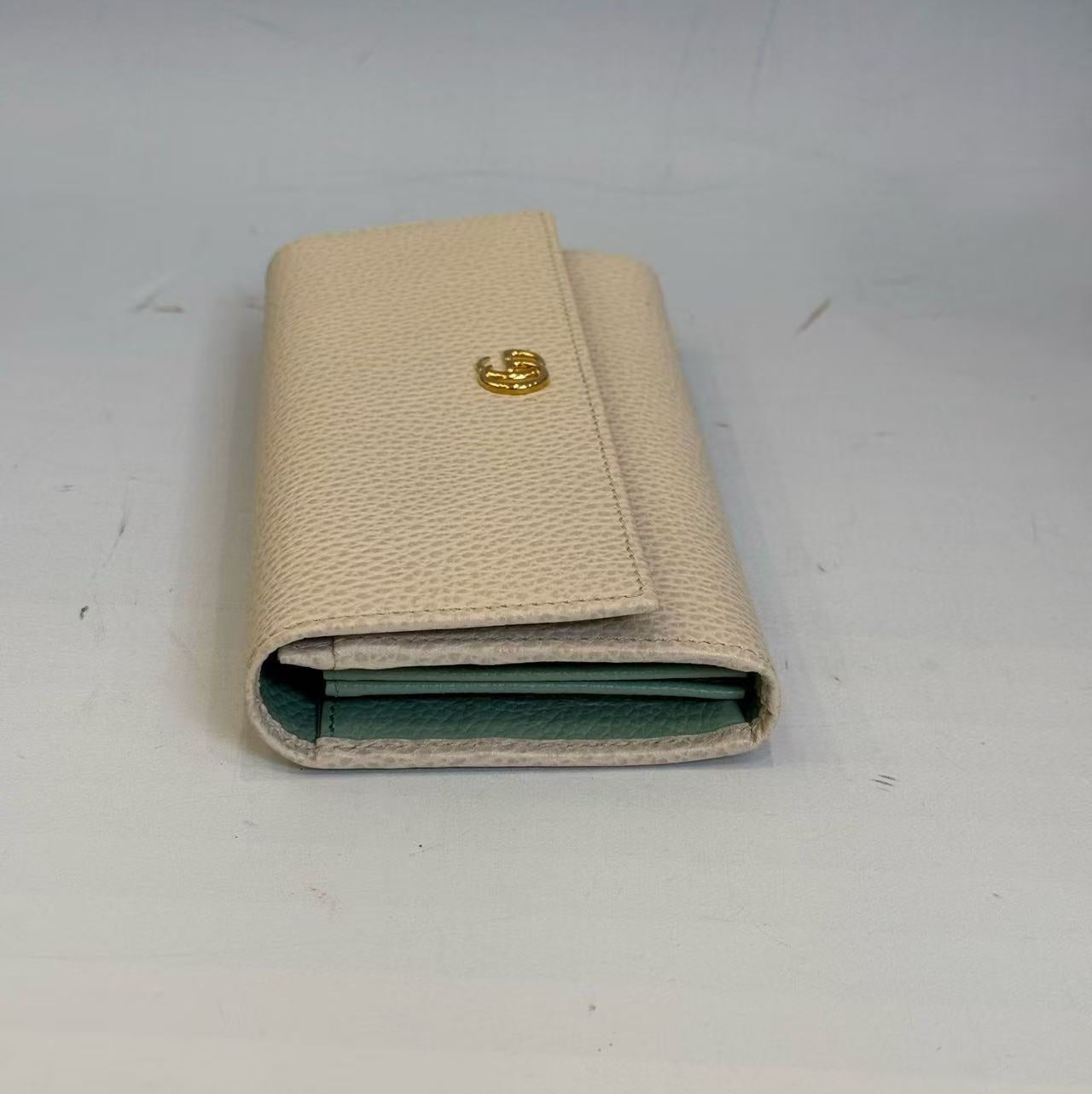 Gucci GG Marmont Continental Wallet - Beige Textured Leather - Gold Hardware