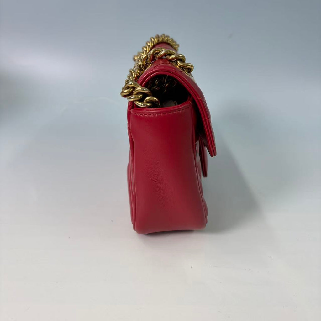 Gucci GG Marmont Small Matelassé Shoulder Bag in Red Leather