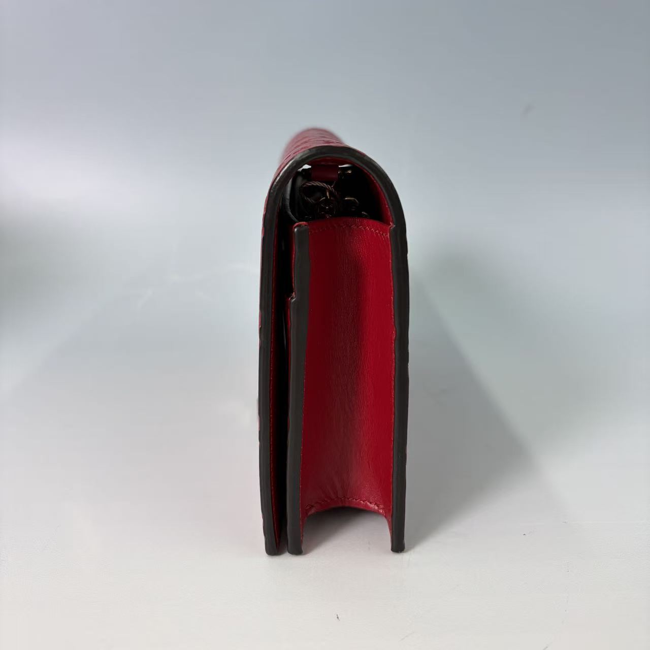 Gucci Signature (Guccissima) Leather Bow Chain Wallet in Red