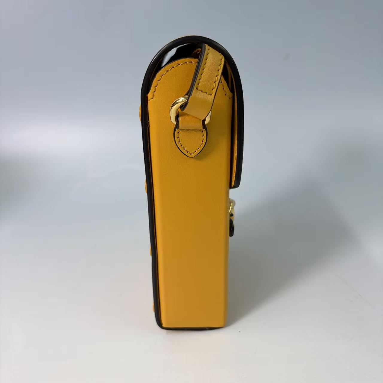 Gucci Horsebit 1955 Mini Shoulder Bag in Yellow Leather