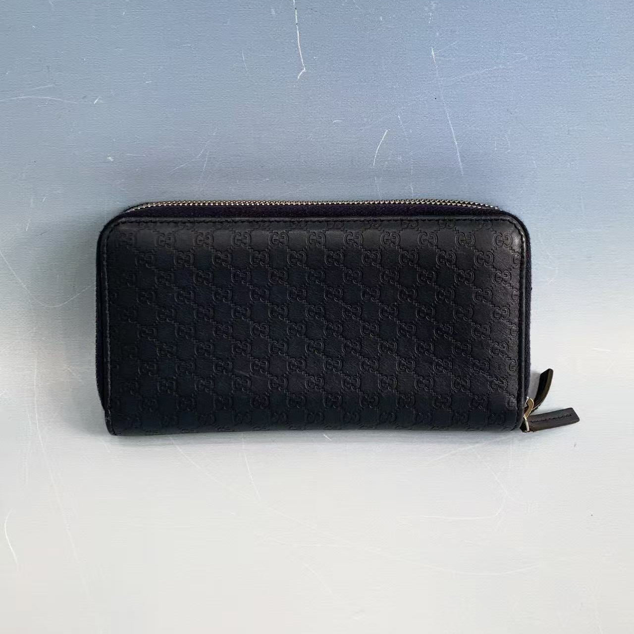 Gucci Microguccissima Leather Zip Around Wallet in Midnight Navy Blue