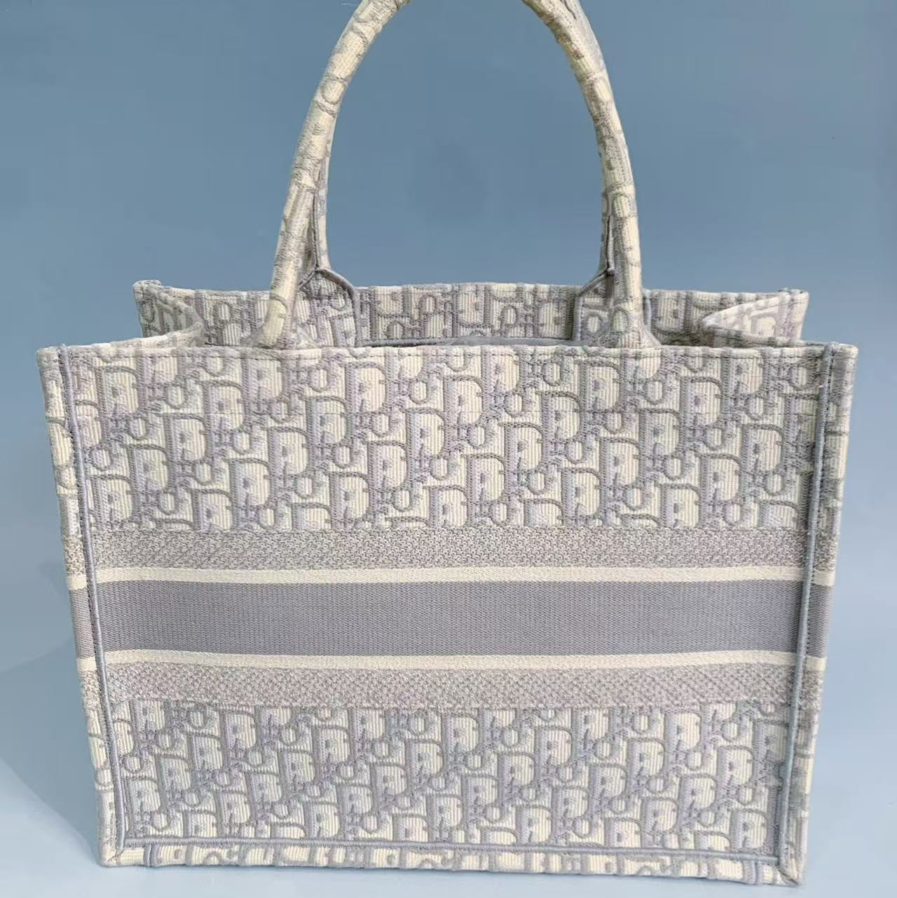 Christian Dior Medium Oblique Book Tote (Beige/Cream)
