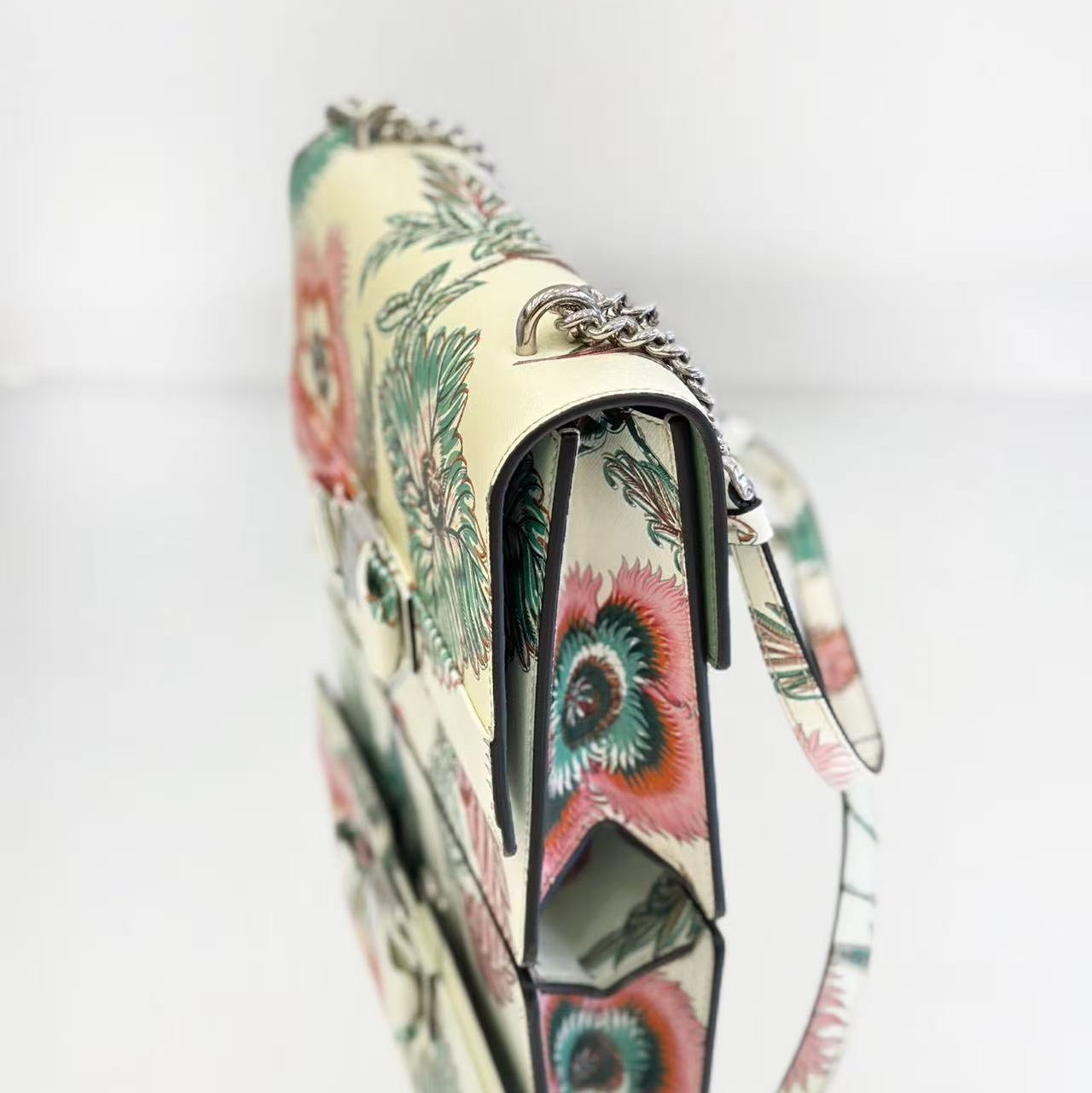 Ferragamo Vara Bow Medium Flap Bag in Floral Print Calfskin