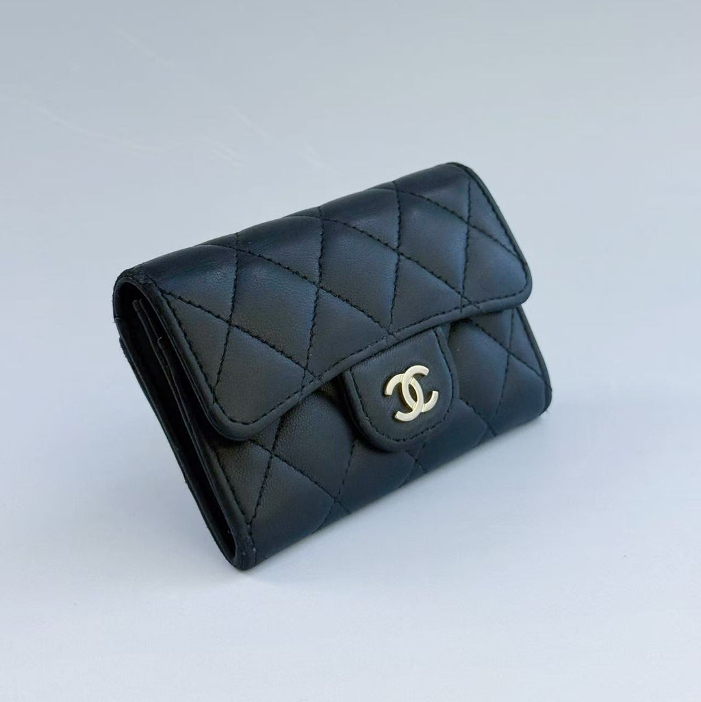 Chanel Classic Flap Card Holder Gold-Tone Hardware