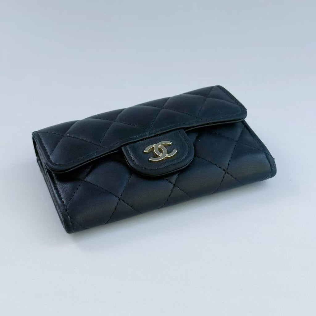 Chanel Classic Flap Card Holder Gold-Tone Hardware