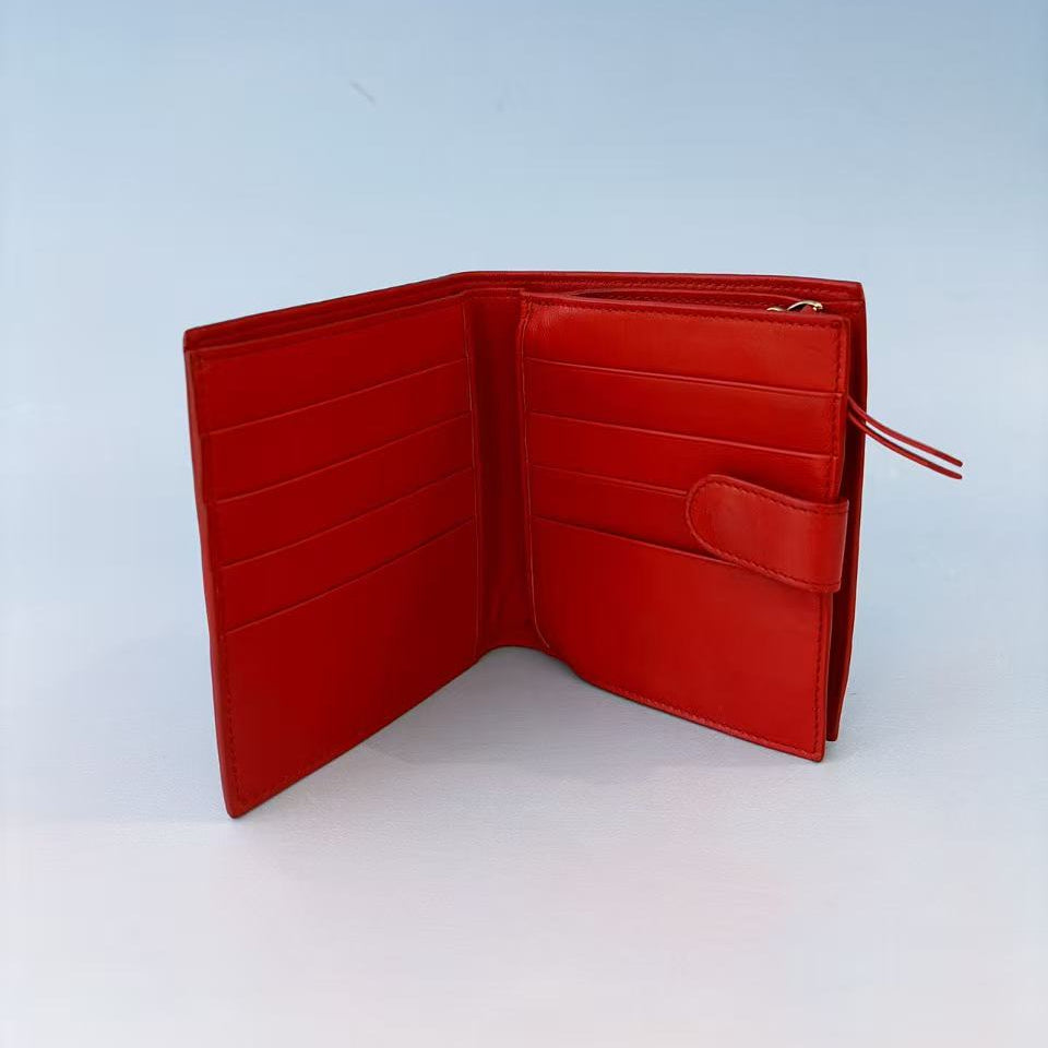 Bottega Veneta Maxi Intrecciato Cassette Tri-fold Wallet