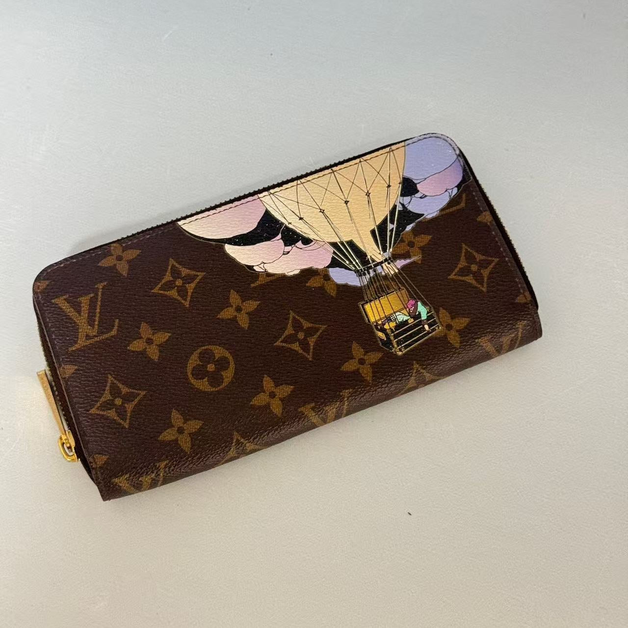 Louis Vuitton Monogram Zippy Wallet (2011 Christmas Animation Hot Air Balloon Limited Edition)