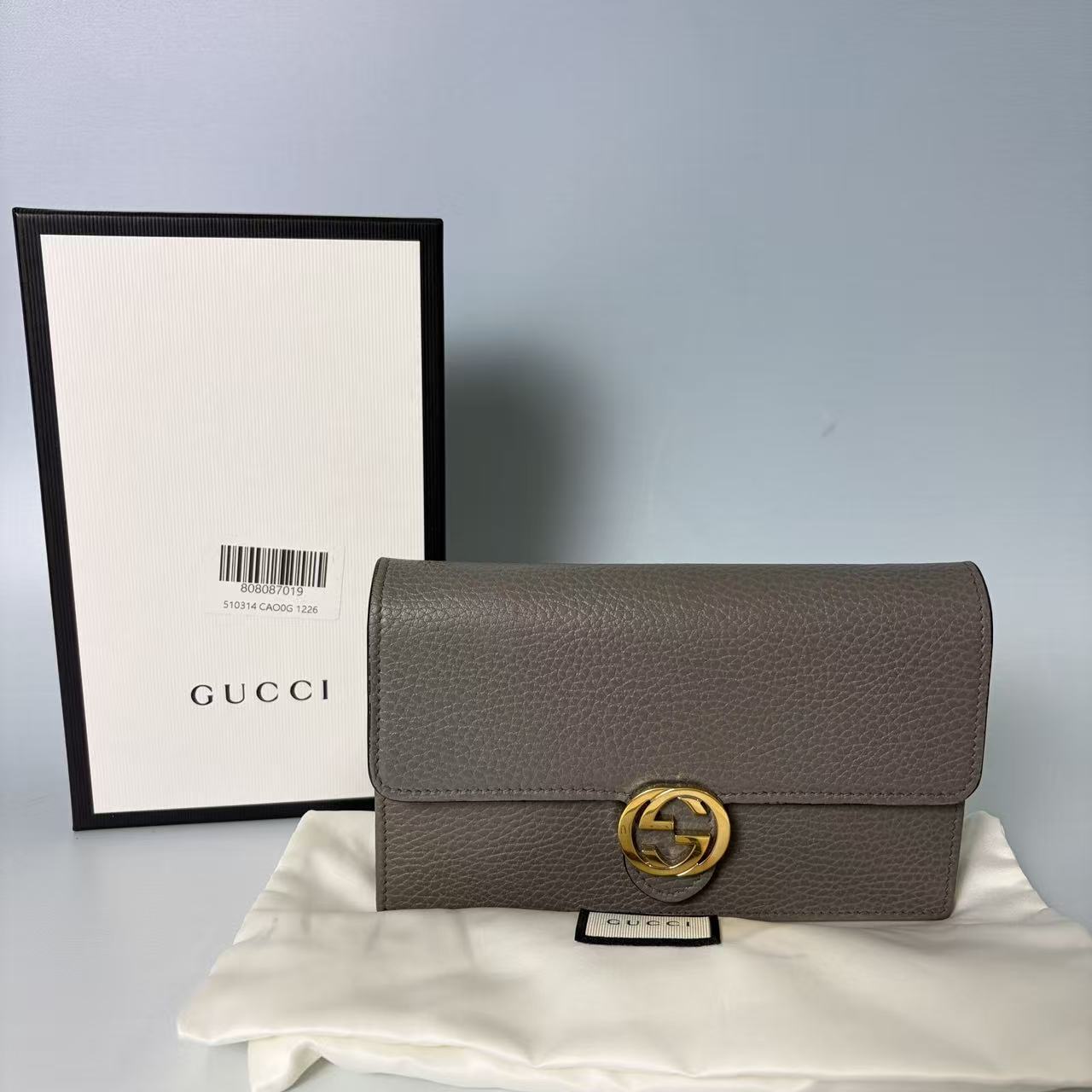 Gucci Interlocking G Dollar Calf Leather Chain Wallet (WOC)