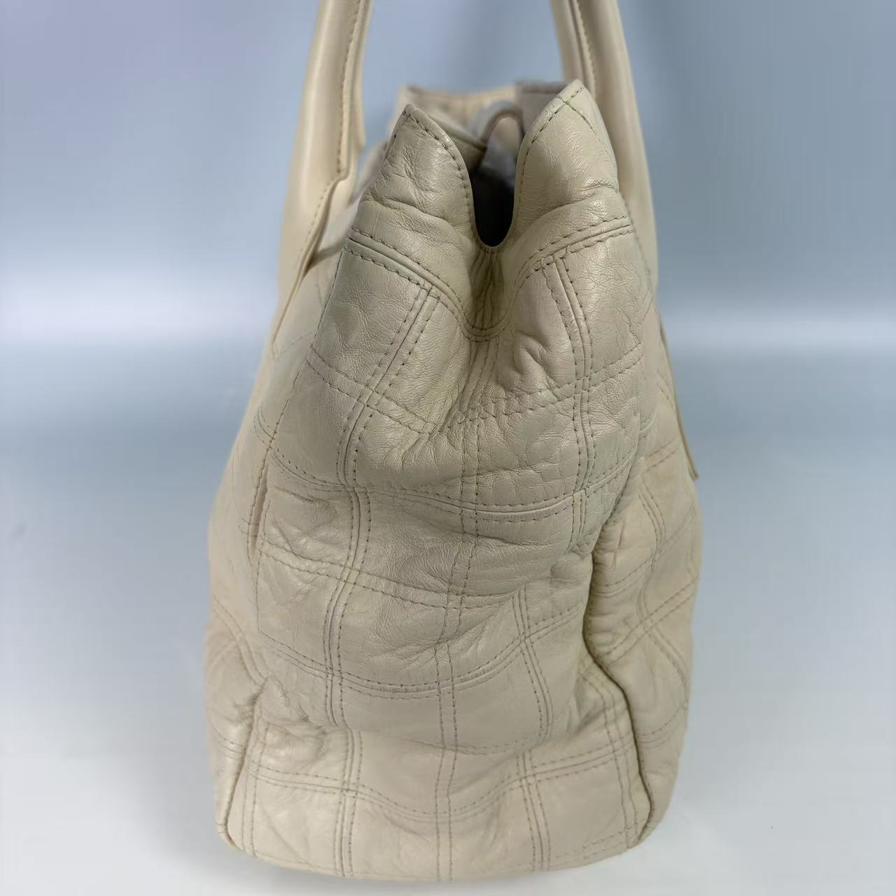 Chanel Chocolate Bar Stitch Leather Tote Bag