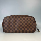 Louis Vuitton Neverfull MM Medium Tote Bag in Damier Ebene Canvas