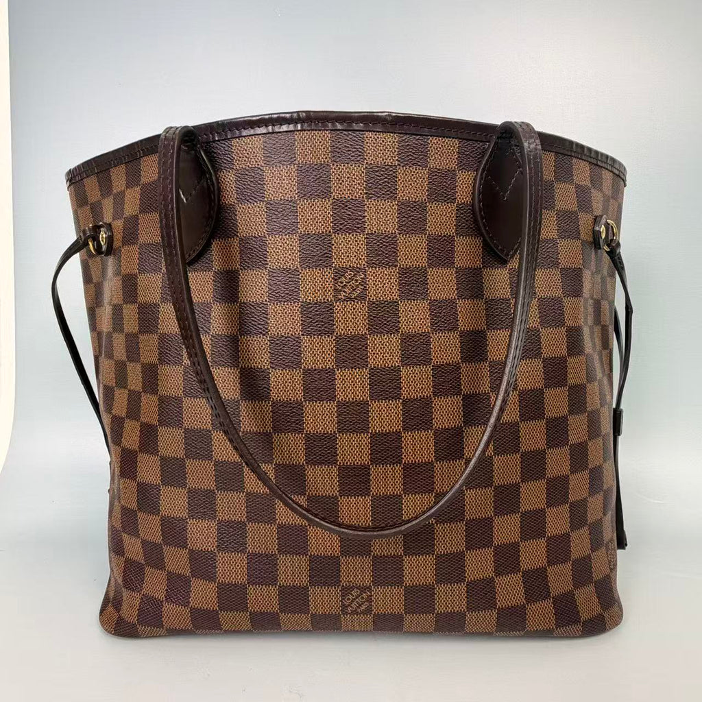 Louis Vuitton Neverfull MM Medium Tote Bag in Damier Ebene Canvas