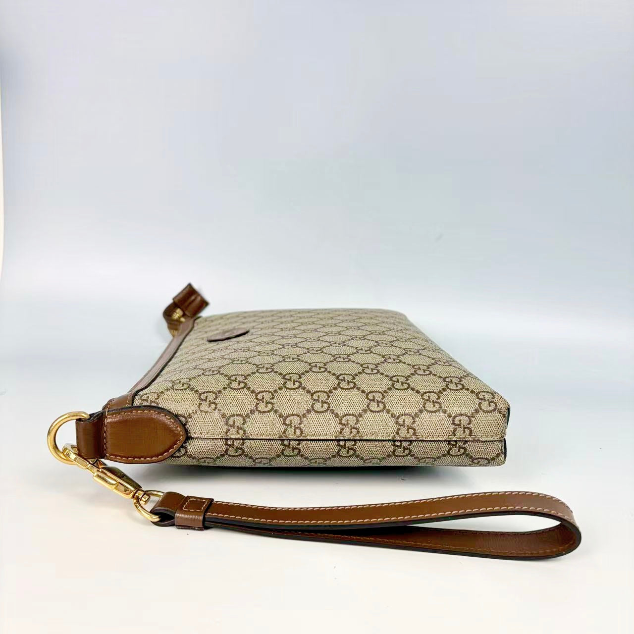 Gucci Vintage Web GG Supreme Toiletry Pouch Crossbody Bag