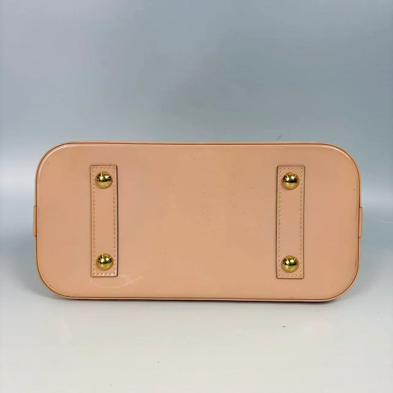 Louis Vuitton Alma PM in Patent Leather Vernis