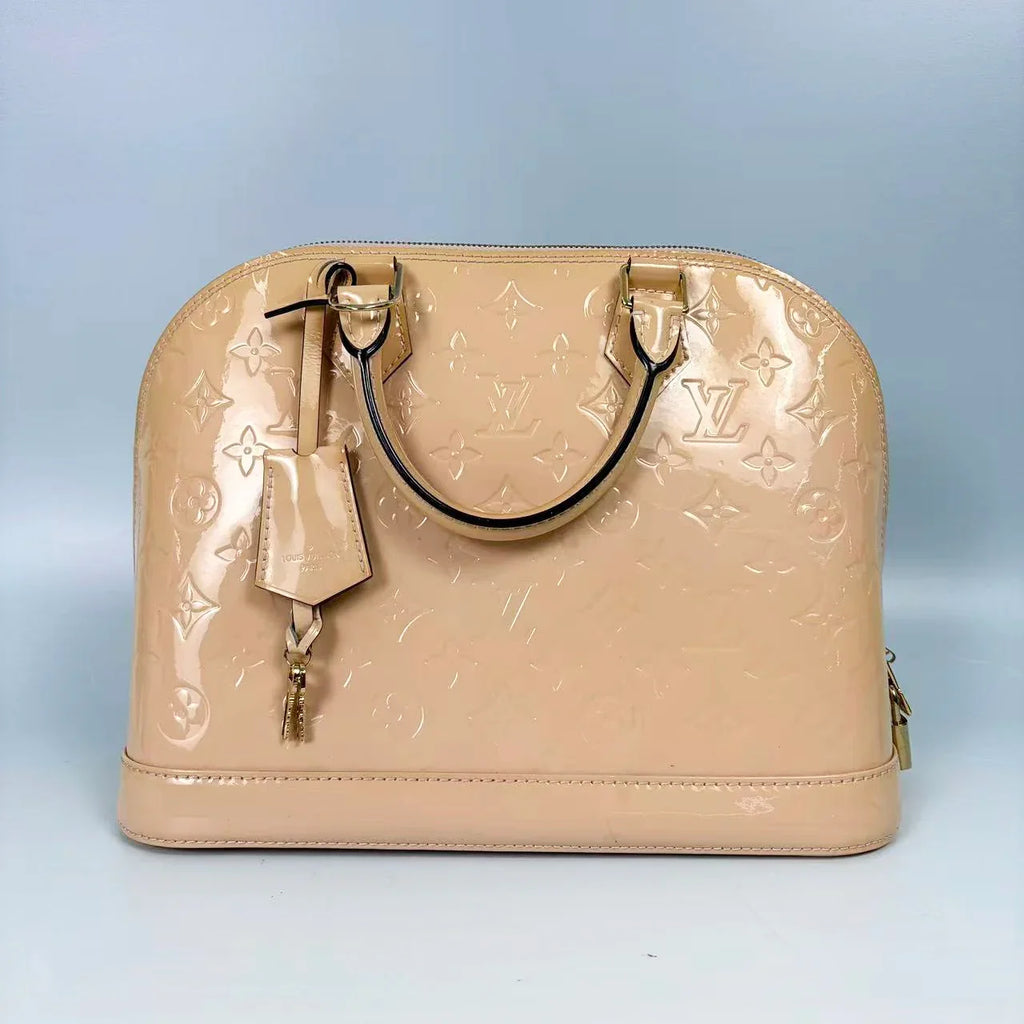 Louis Vuitton Alma PM in Patent Leather Vernis
