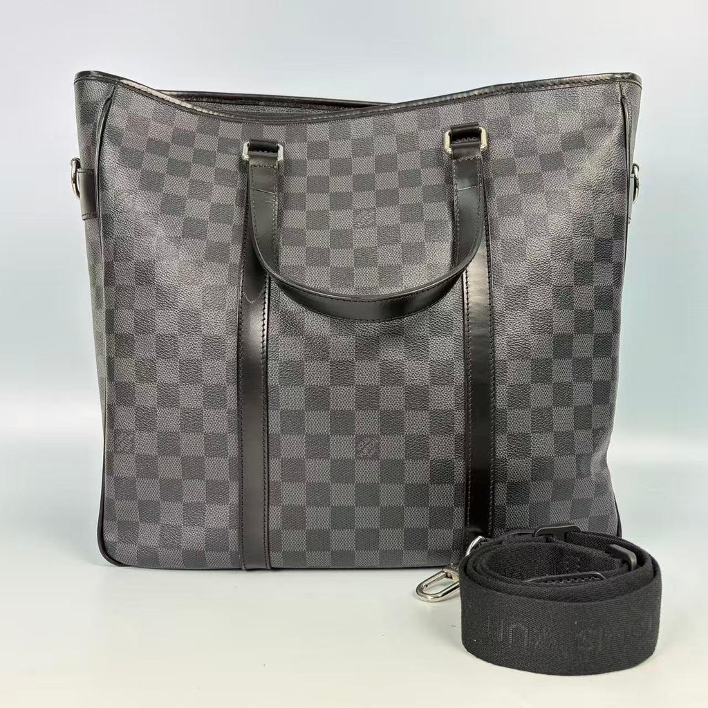Louis Vuitton Tadao Briefcase in Damier Graphite Canvas