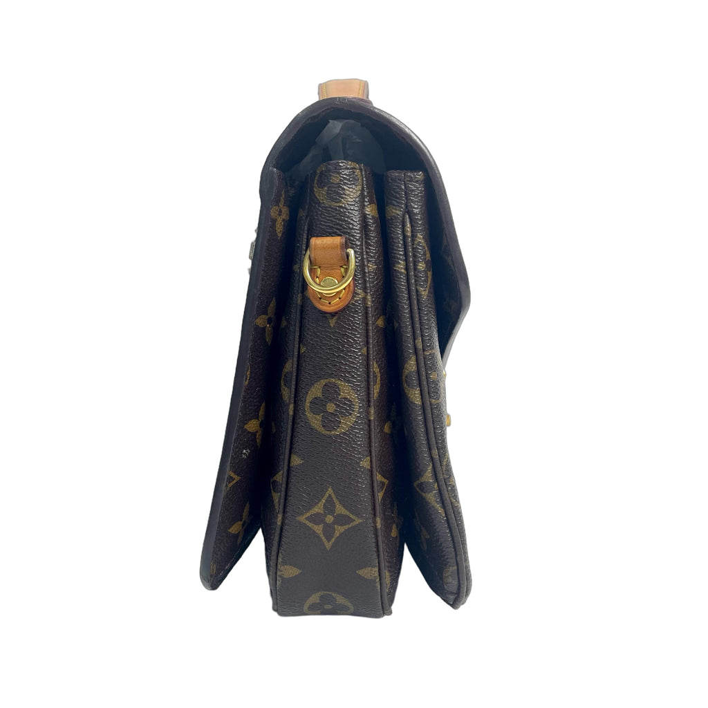 Louis Vuitton Pochette Métis Monogram Canvas Shoulder Bag