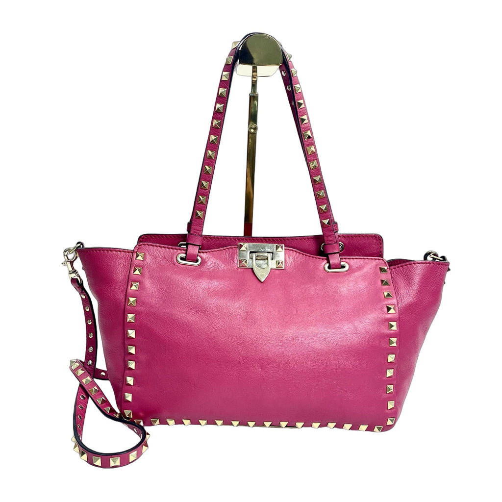 Valentino Garavani Rockstud Medium Leather Tote Bag in Fuchsia