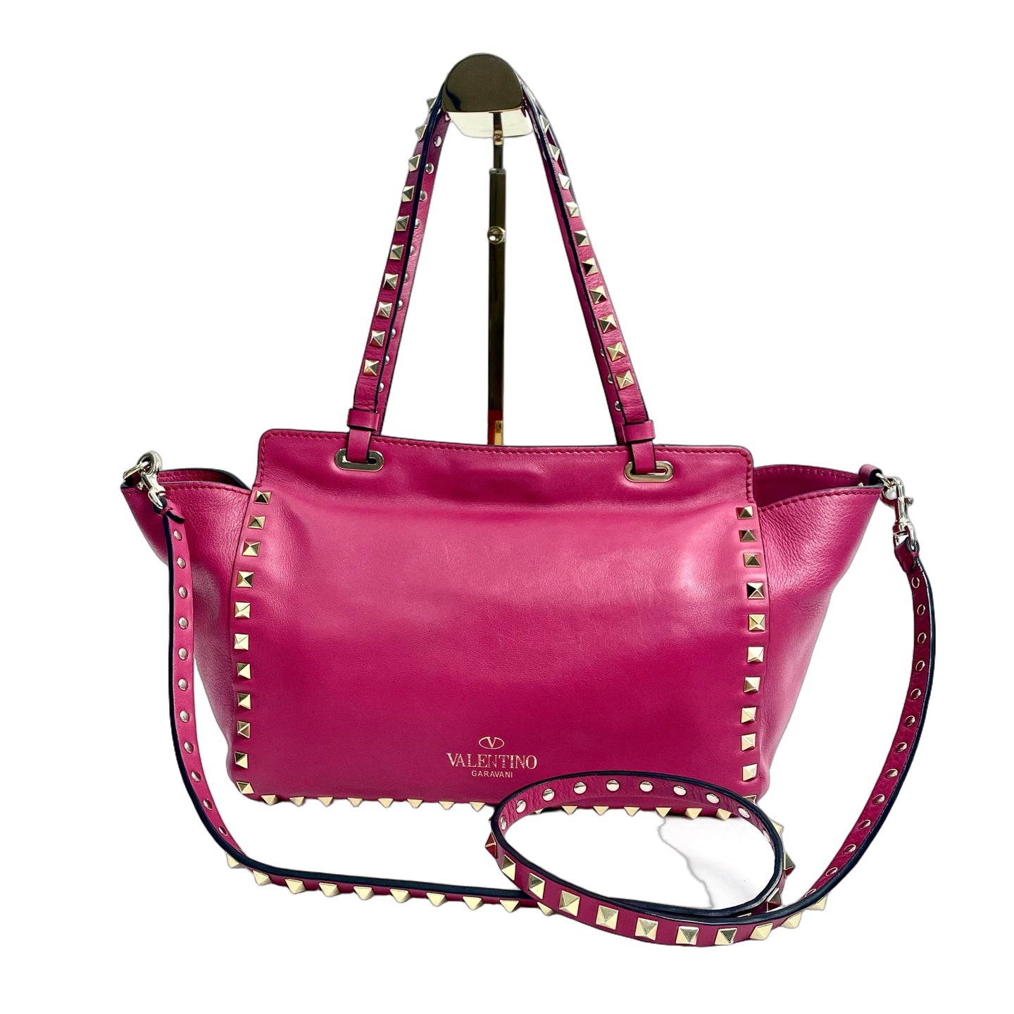 Valentino Garavani Rockstud Medium Leather Tote Bag in Fuchsia