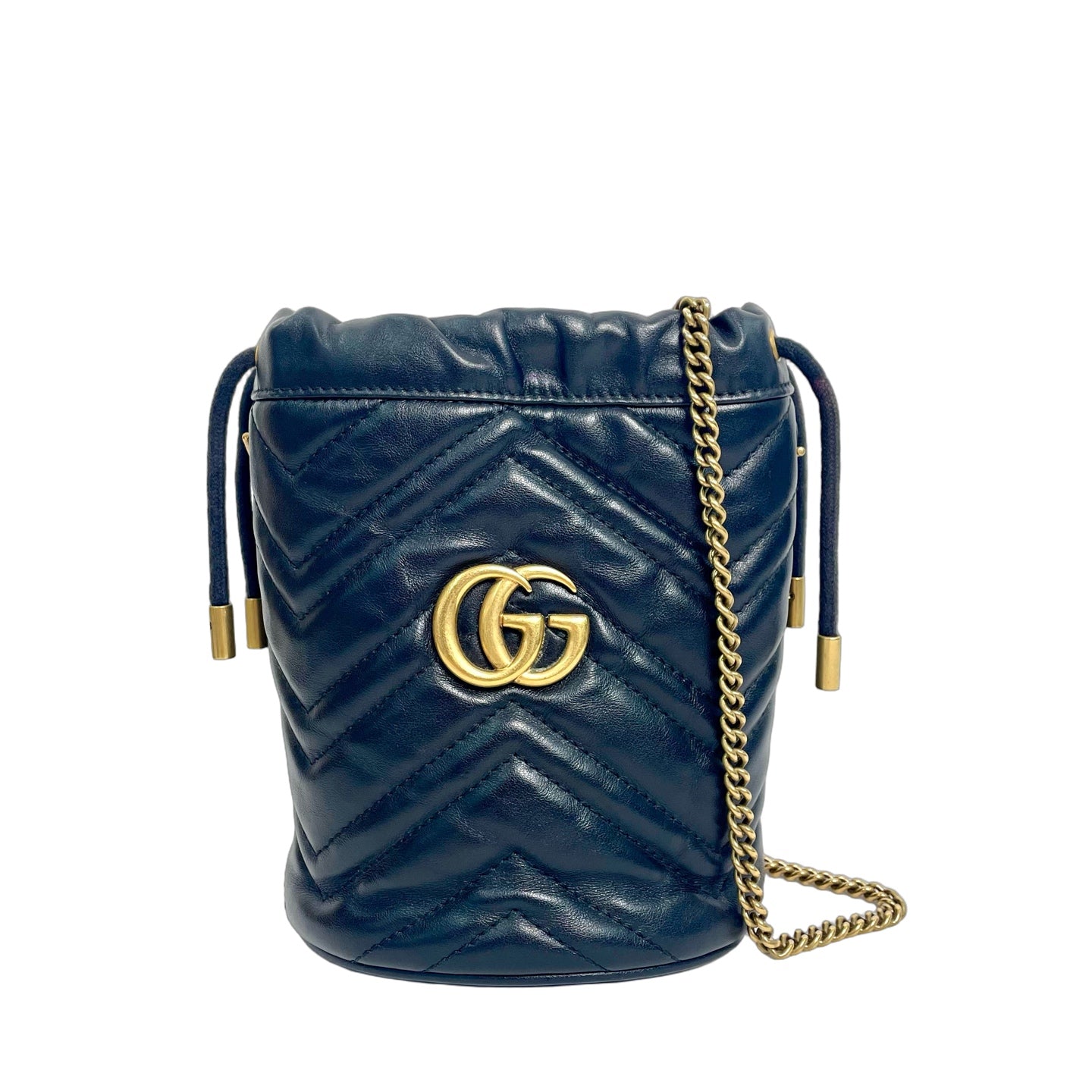 Gucci GG Marmont Mini Bucket Bag in Black Chevron Leather