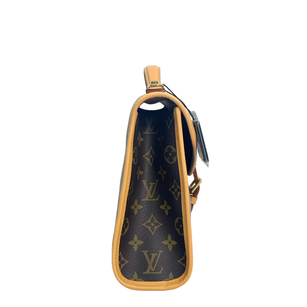 Louis Vuitton Vintage Monogram Pochette Metis Shoulder Bag