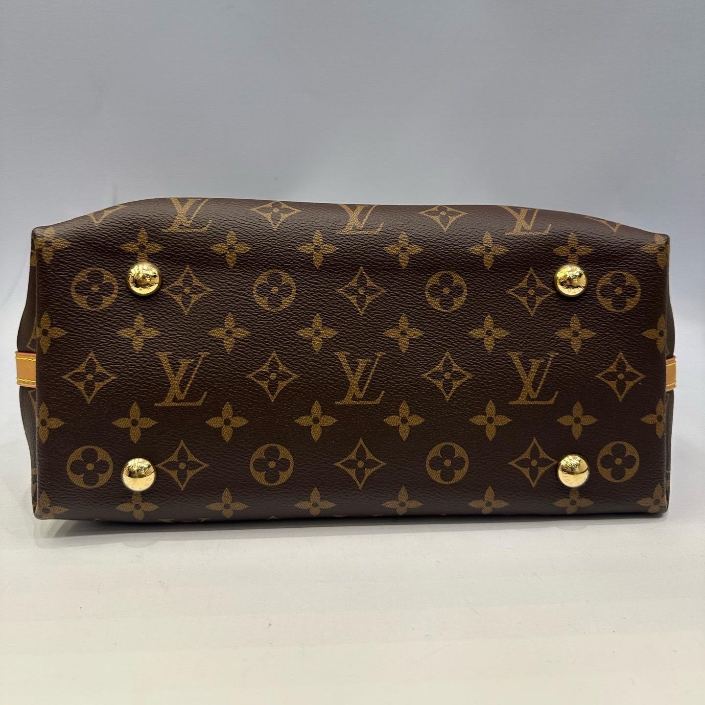 Louis Vuitton Carryall PM Crossbody Monogram Brown