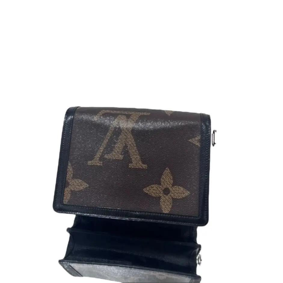 Louis Vuitton Dauphine Crossbody MM Black Leather