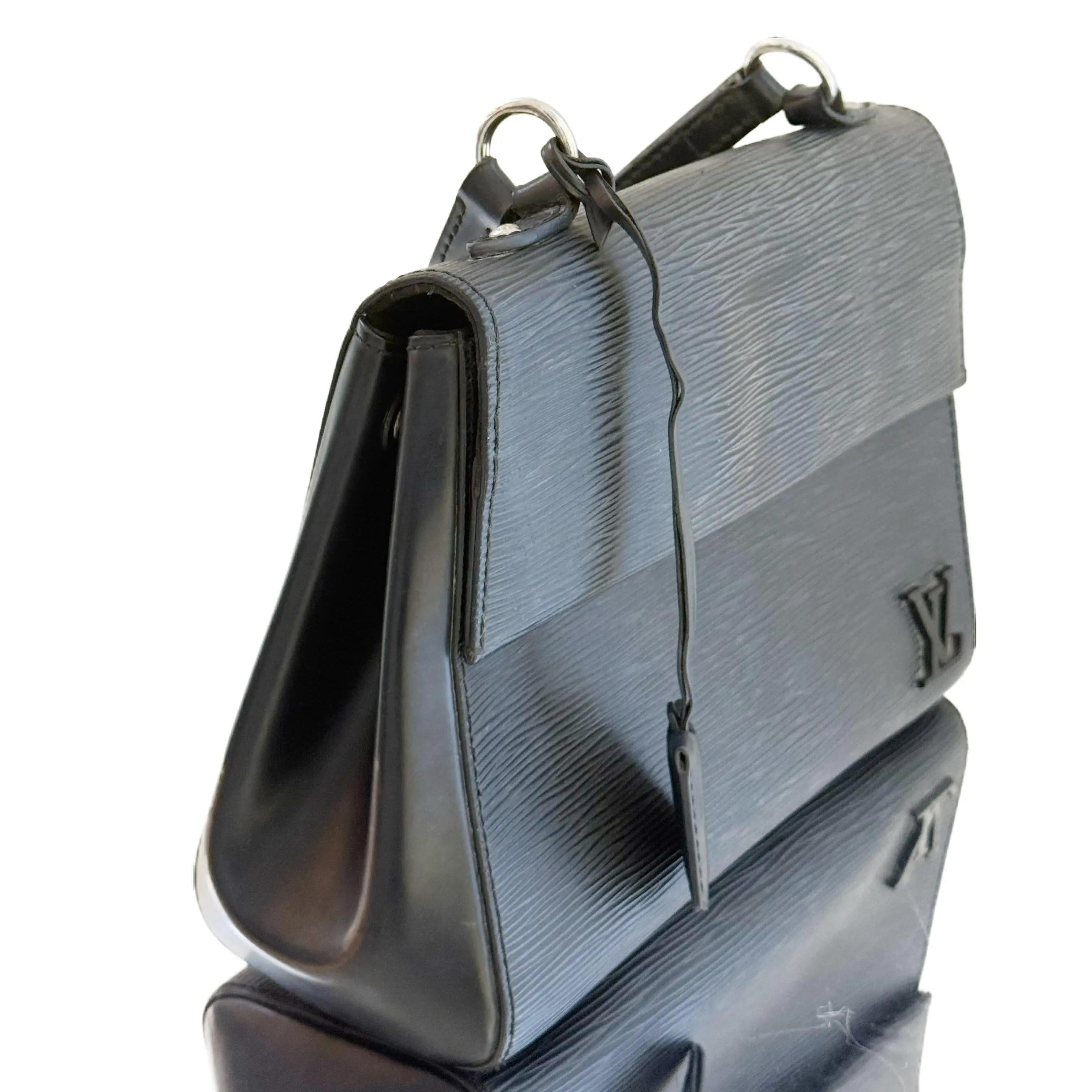 Louis Vuitton Cluny crossbody bag