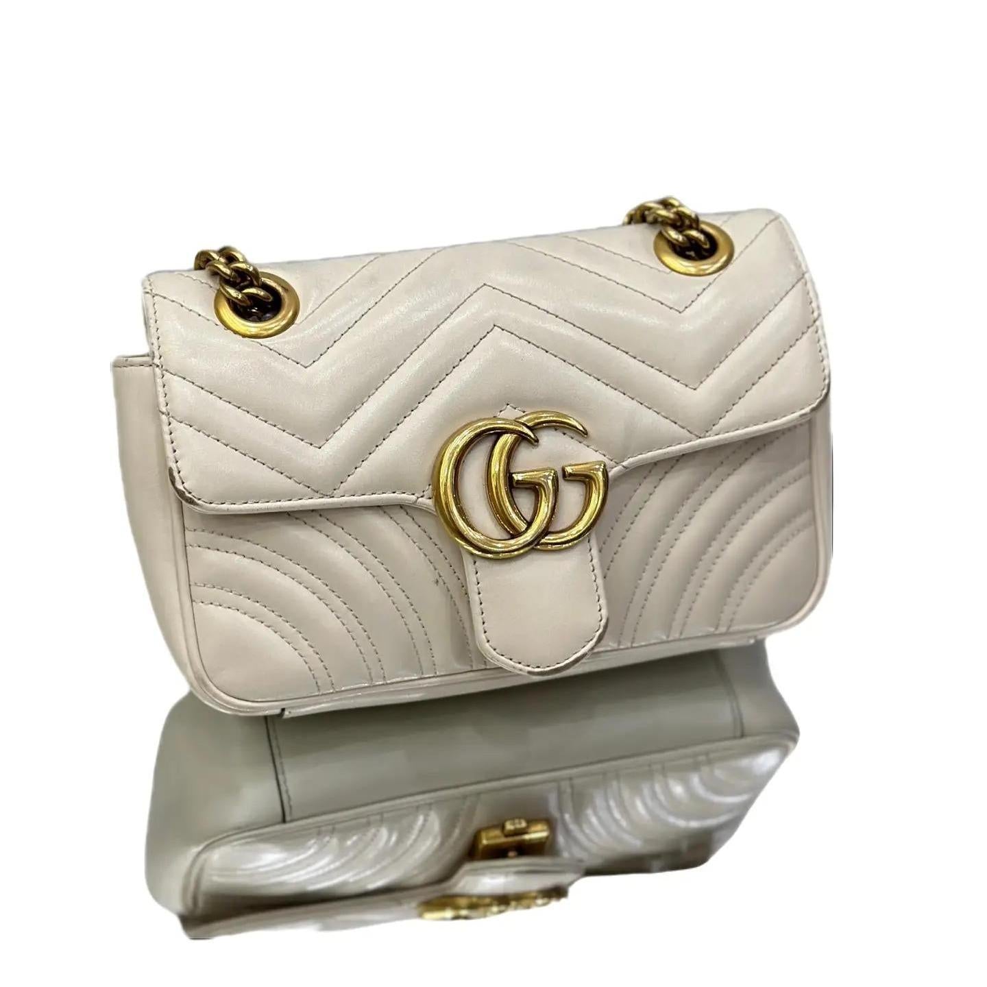 Gucci GG Marmont small shoulder bag in light grey leather