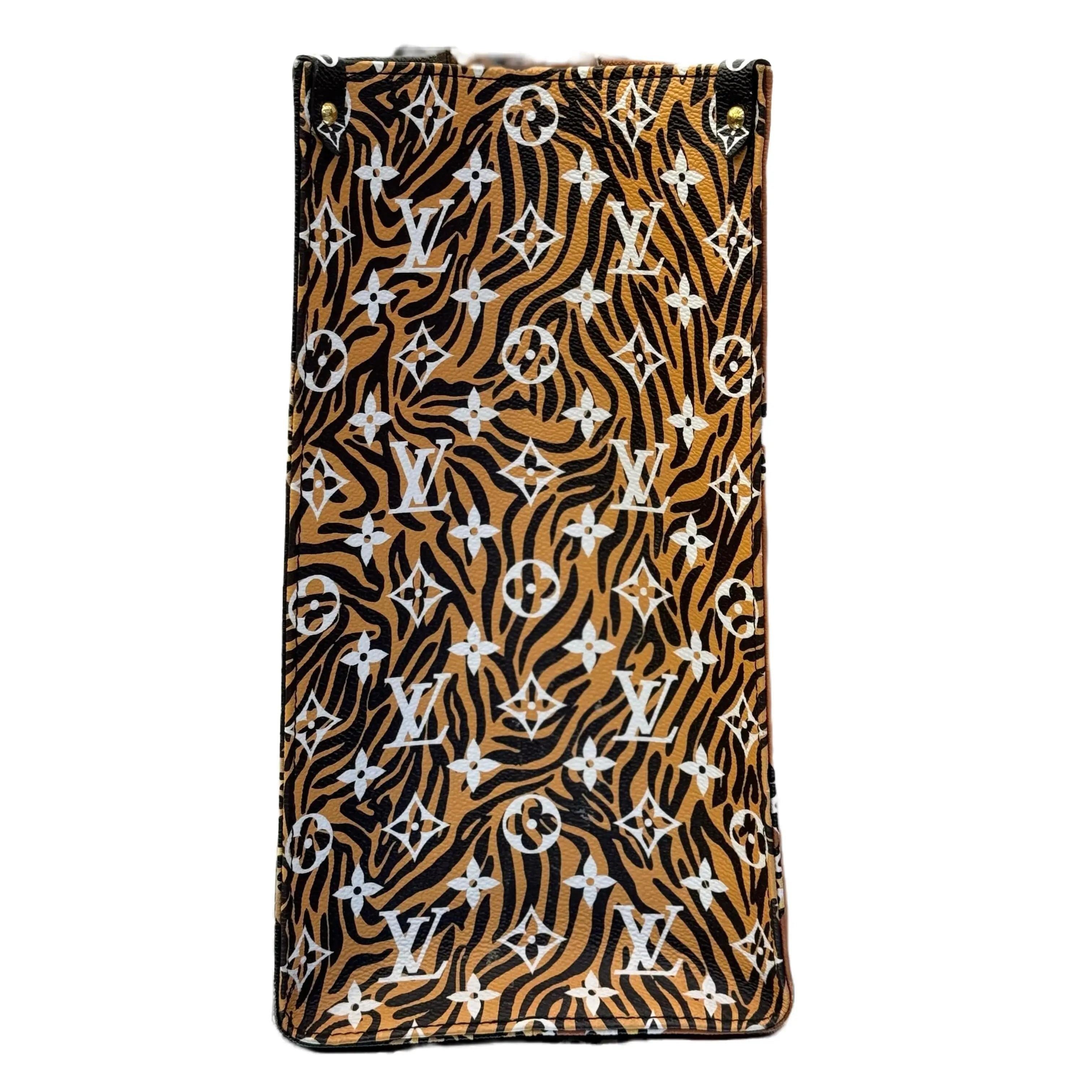 Louis Vuitton Jungle Monogram Giant OnTheGo Tote MM