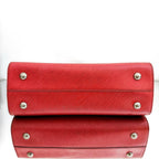 Louis Vuitton Twist handbag red in Leather