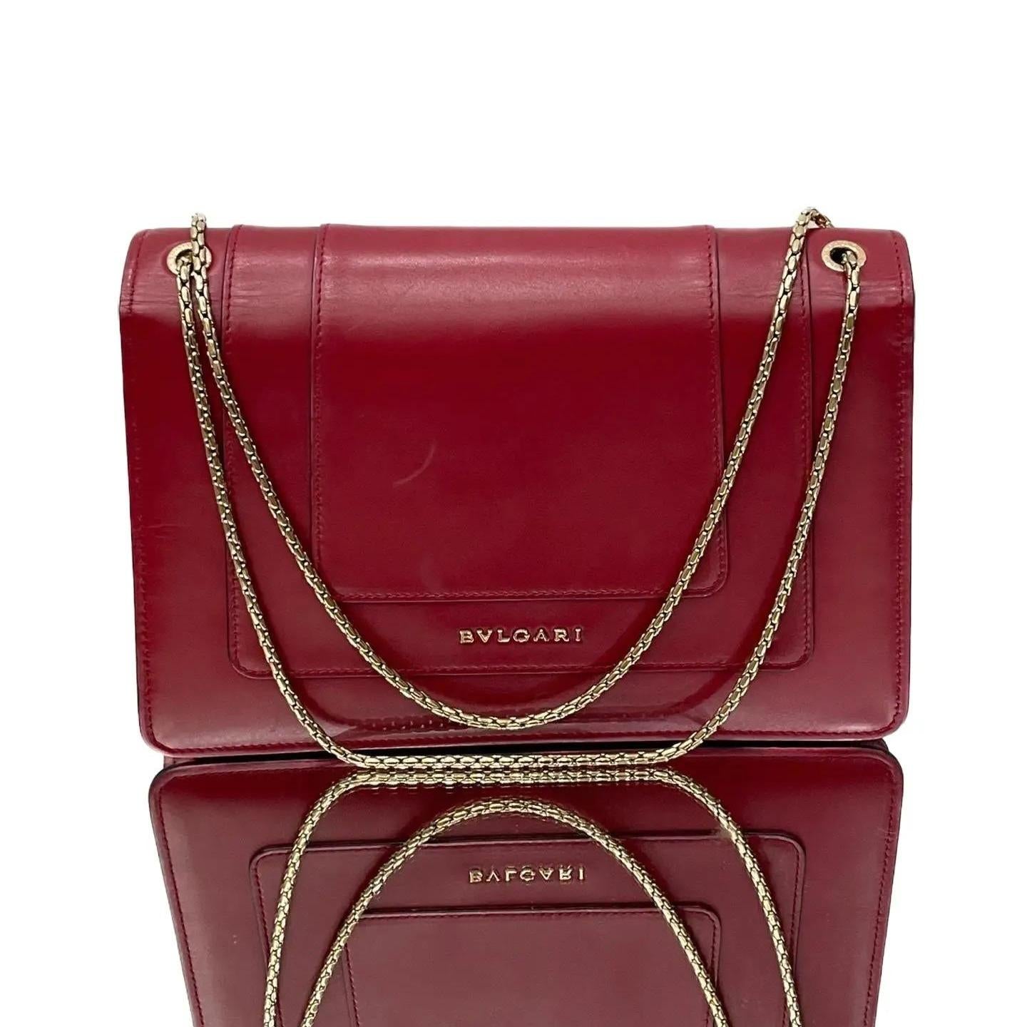 Bvlgari Medium Serpenti Forever Top&nbsp Chain Bag in Red
